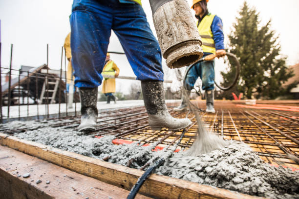 Best Concrete Sidewalk Installation  in Livermore, CA